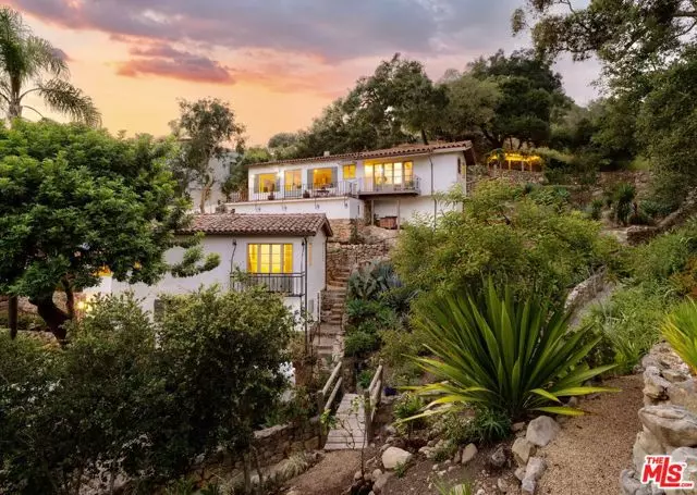 15 Loma Media Road, Santa Barbara, CA 93103