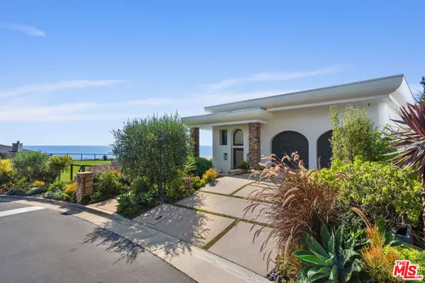 Malibu, CA 90265,31554 Victoria Point Road