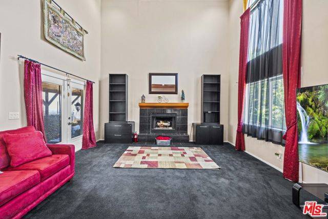 21683 Wo He Lo Trail, Chatsworth (los Angeles), CA 91311