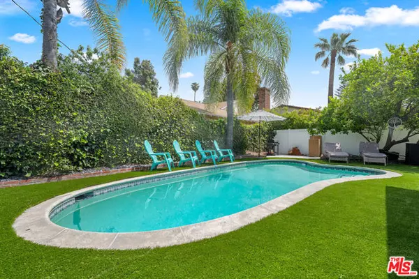 12423 Martha Street, Valley Village, CA 91607