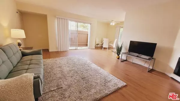 818 7th Street #1, Santa Monica, CA 90403