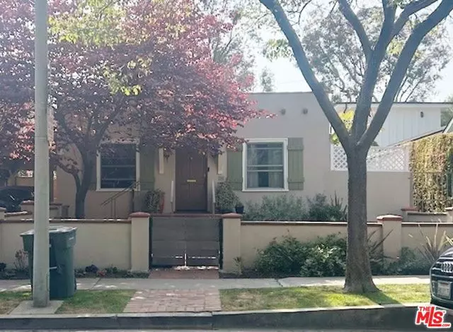 843 Huntley Drive, West Hollywood, CA 90069