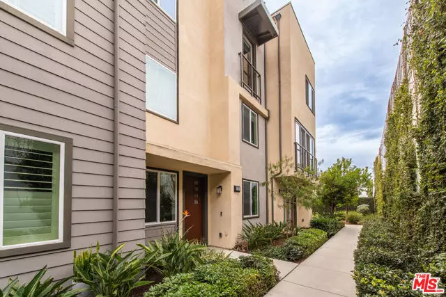 516 E Imperial Avenue, El Segundo, CA 90245