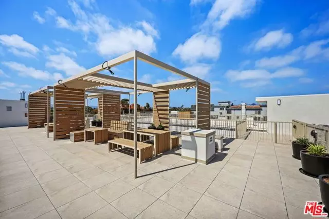 1600 Venice Boulevard #102, Venice (los Angeles), CA 90291