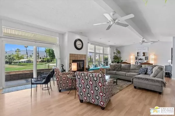 Palm Desert, CA 92260,73450 Country Club Drive #295