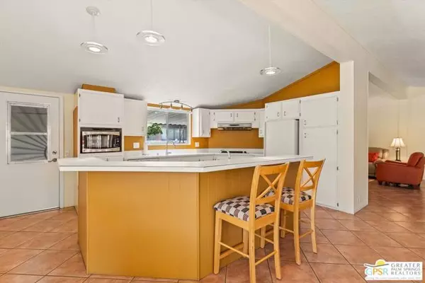 Cathedral City, CA 92234,318 Via Don Benito