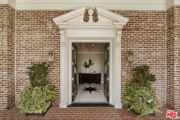 Beverly Hills, CA 90210,1001 N Crescent Drive