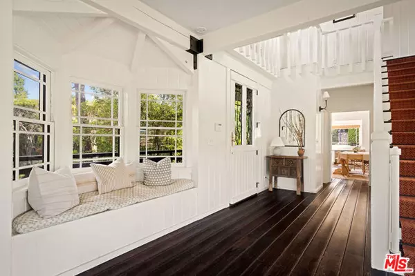 Pacific Palisades (los Angeles), CA 90272,1710 San Remo Drive