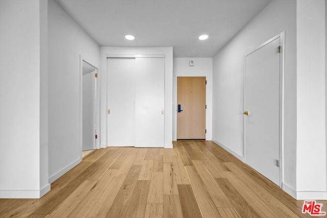 West Hollywood, CA 90069,999 N Doheny Drive #306