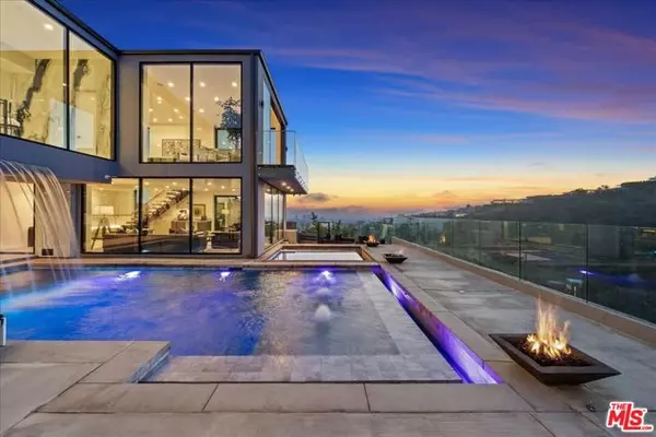 Los Angeles, CA 90069,1565 Haslam Terrace
