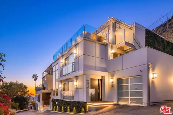 9318 Warbler Way, Los Angeles, CA 90069