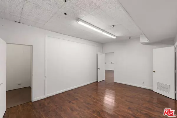 Los Angeles, CA 90011,185 E Jefferson Boulevard