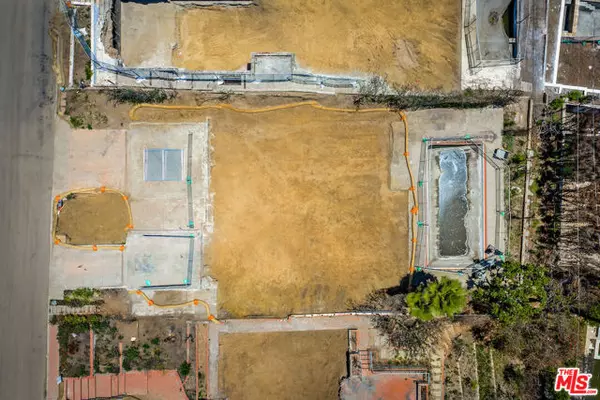 Pacific Palisades (los Angeles), CA 90272,15318 Whitfield Avenue