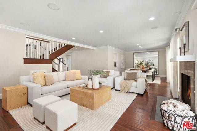 2771 Claray Drive, Los Angeles, CA 90077