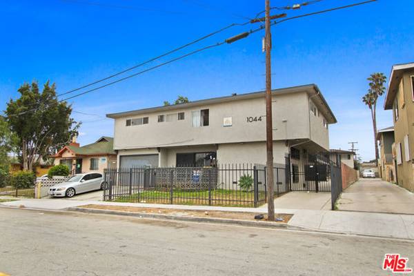 1044 W 110th Street, Los Angeles, CA 90044