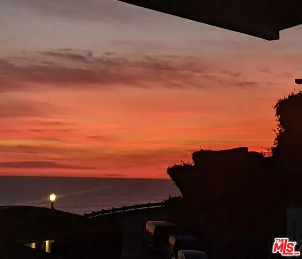 Pacific Palisades (los Angeles), CA 90272,17845 Porto Marina Way