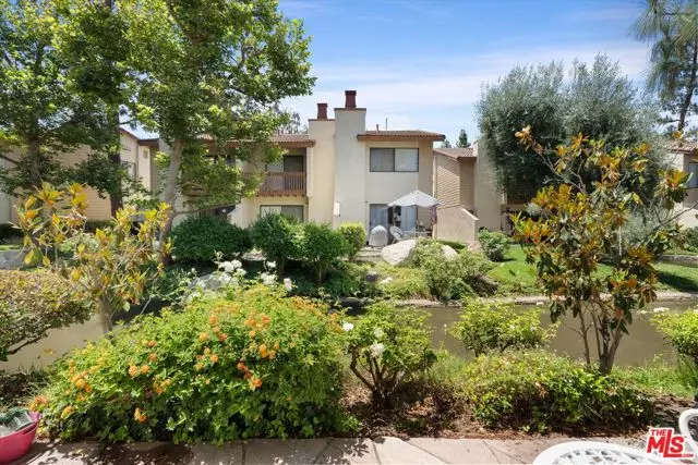 5720 Owensmouth Avenue #148, Woodland Hills (los Angeles), CA 91367