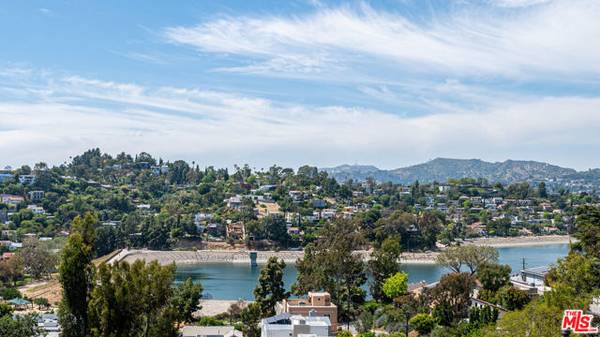 1915 Apex Avenue, Los Angeles, CA 90039