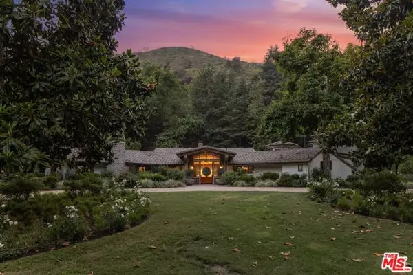 3099 Mandeville Canyon Road, Los Angeles, CA 90049