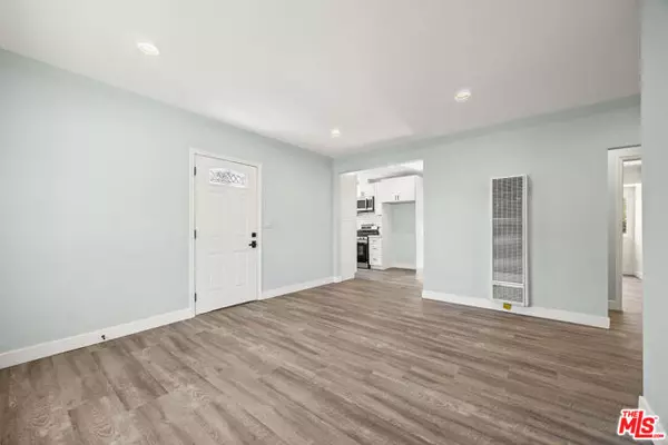 Los Angeles, CA 90011,318 E 50th Street