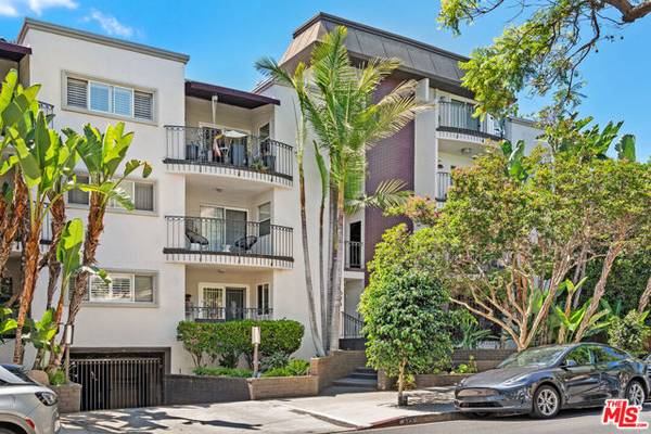 625 N Flores Street #304, West Hollywood, CA 90048