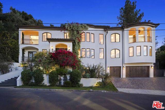 10940 Terryview Drive, Studio City (los Angeles), CA 91604