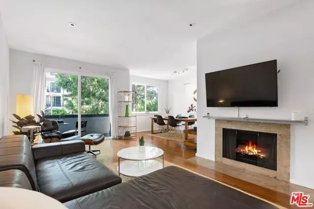 306 Bora Bora Way #202, Marina Del Rey, CA 90292