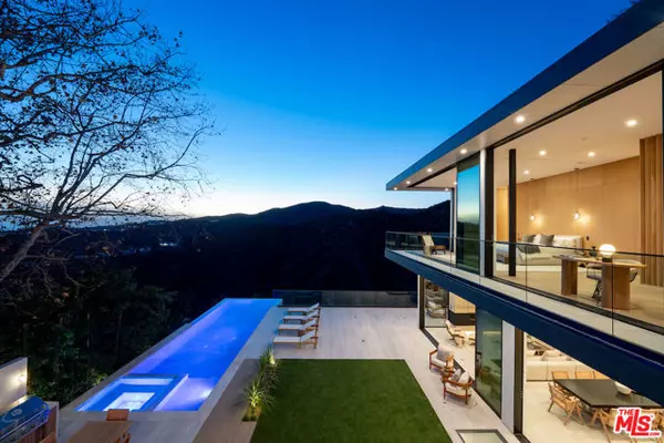 Los Angeles, CA 90049,1149 Linda Flora Drive