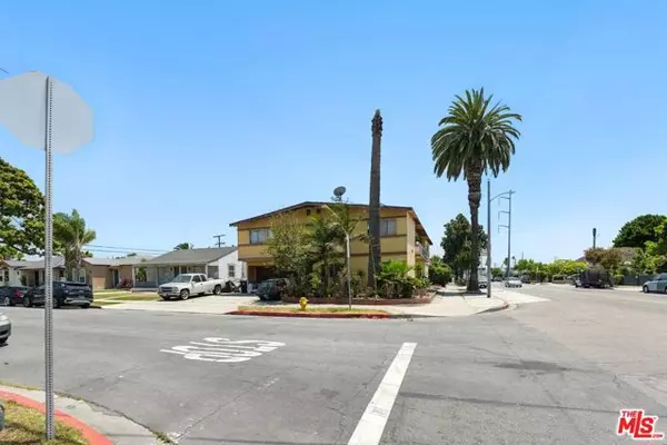 Inglewood, CA 90301,1100 S Inglewood Avenue