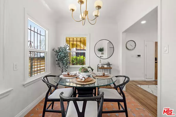 Los Angeles, CA 90016,2935 Redondo Boulevard