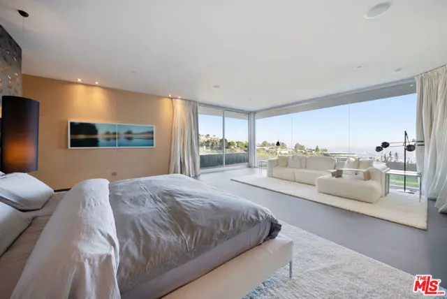 1610 Carla, Beverly Hills, CA 90210