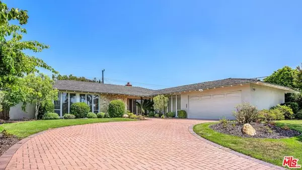 5503 W 64th Street, Los Angeles, CA 90056
