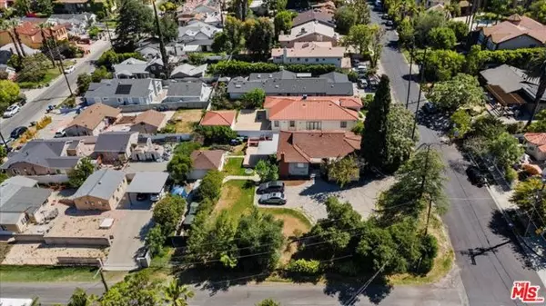 Tarzana (los Angeles), CA 91356,5454 Aura Avenue