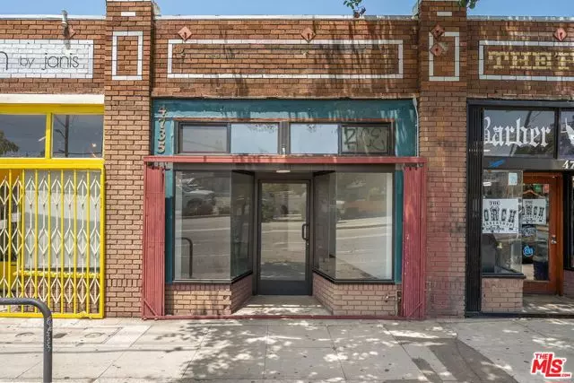 Los Angeles, CA 90041,4735 Eagle Rock Boulevard