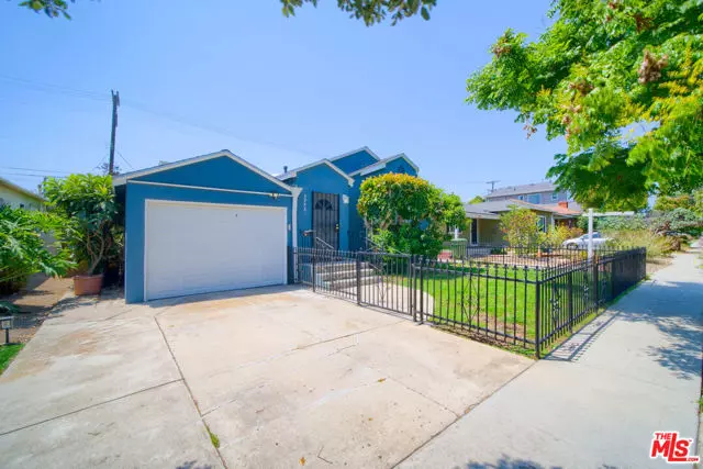 3973 Coolidge Avenue, Los Angeles, CA 90066