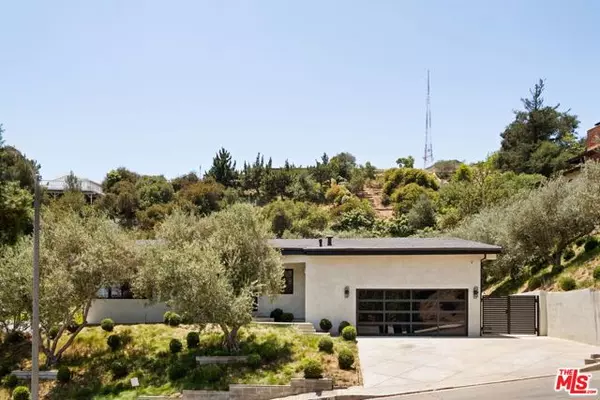 Los Angeles, CA 90046,8628 Edwin Drive