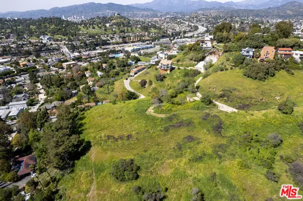 Los Angeles, CA 90065,3575 N The Paseo Drive