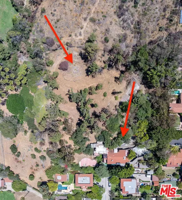 Los Angeles, CA 90046,1830 N Sierra Bonita Avenue