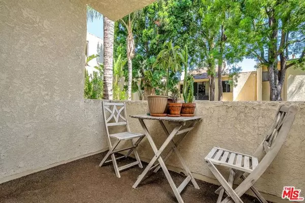 Encino (los Angeles), CA 91316,5325 Newcastle Avenue #223