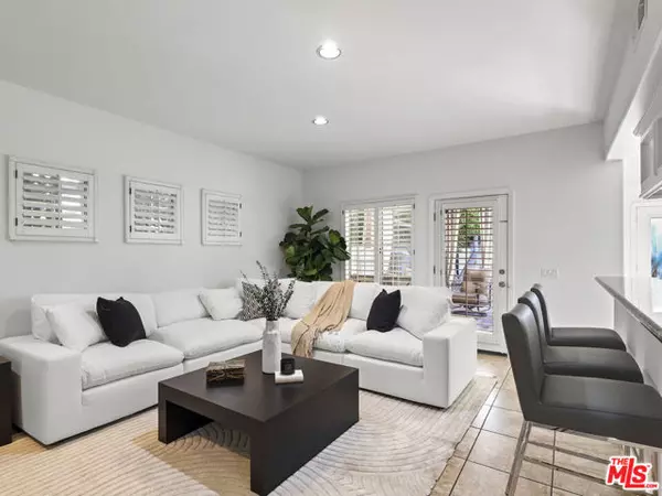 Encino (los Angeles), CA 91436,4817 Gaynor Avenue