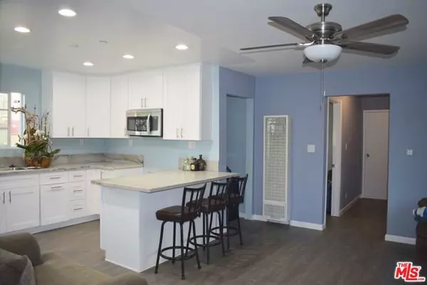 Los Angeles, CA 90037,605 W 47th Street