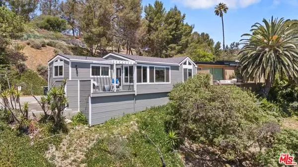 Malibu, CA 90265,99 Paradise Cove Road