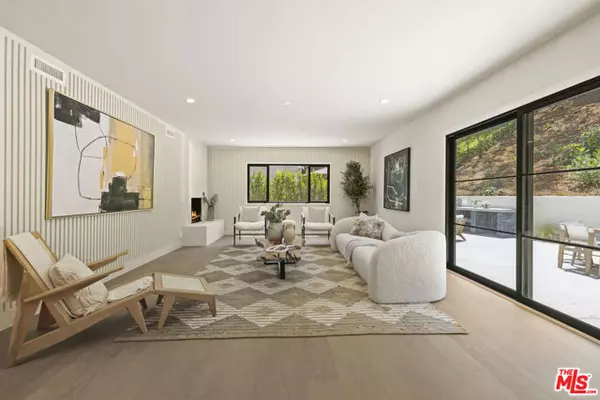 Studio City (los Angeles), CA 91604,11268 Dona Lola Drive