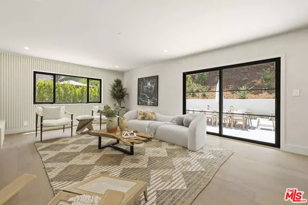 Studio City (los Angeles), CA 91604,11268 Dona Lola Drive