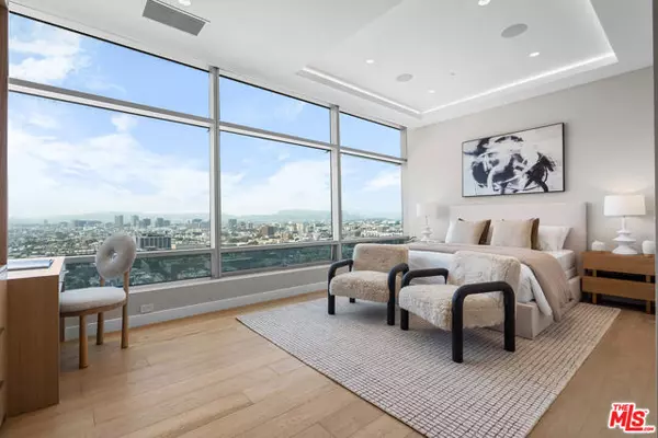 Los Angeles, CA 90015,900 W Olympic Boulevard #27B