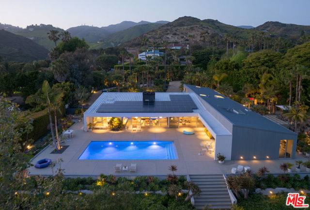 27044 Sea Vista Drive, Malibu, CA 90265