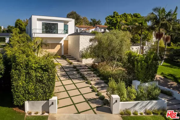 Los Angeles, CA 90049,324 S Medio Drive