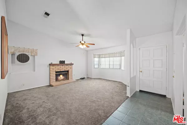 Lancaster, CA 93536,2838 W J9 Avenue