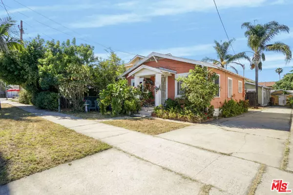 San Pedro (los Angeles), CA 90731,586 W MacArthur Avenue