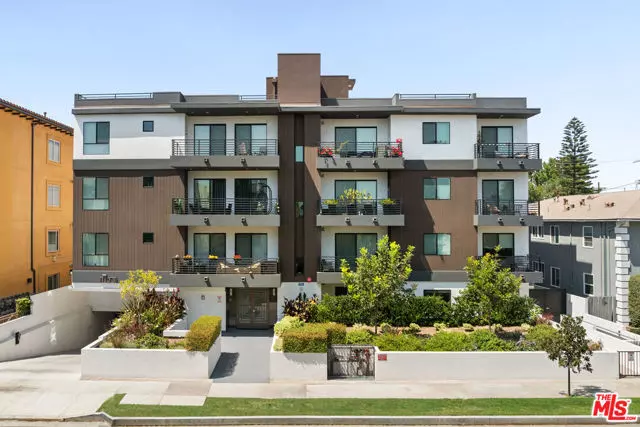 Los Angeles, CA 90035,1123 S Shenandoah Street #101